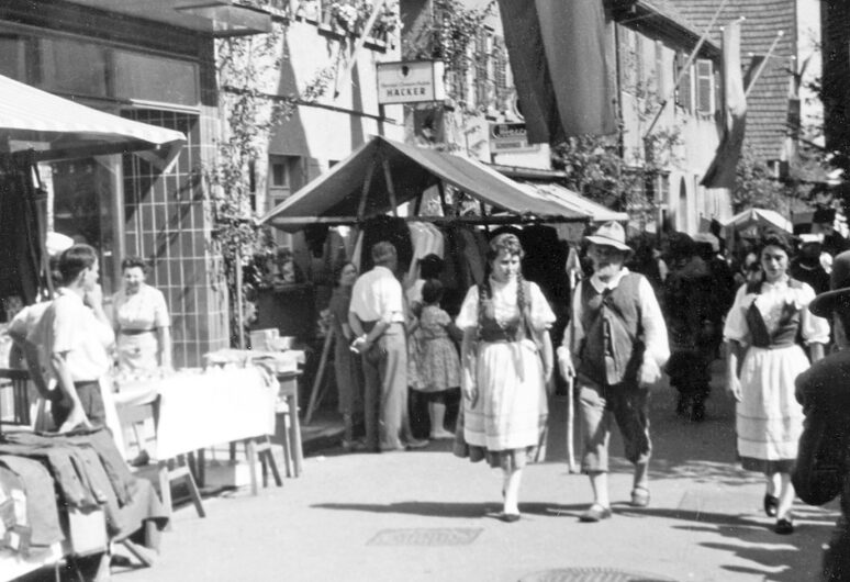 Festzug, Bartel