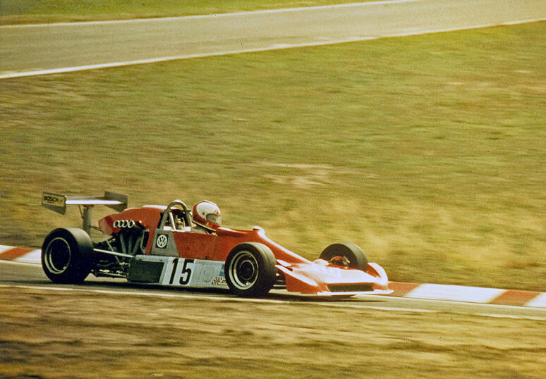 Rennwagen Braun